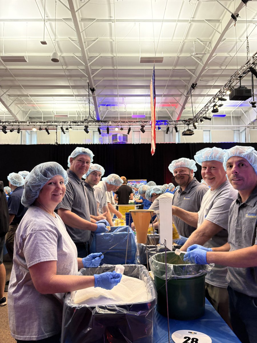 SellittoSteve's tweet photo. @AdamChodak @Wegmans @FoodlinkNY @News_8 Great event https://t.co/3eW7Fc0VdC
