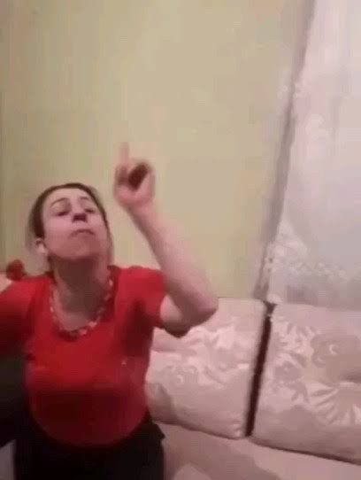 esaslikeder's tweet photo. “beni mecnun ettin sen de olasın aşkımı inkar edersen Allah’tan bulasın” https://t.co/O7jAvId3O4