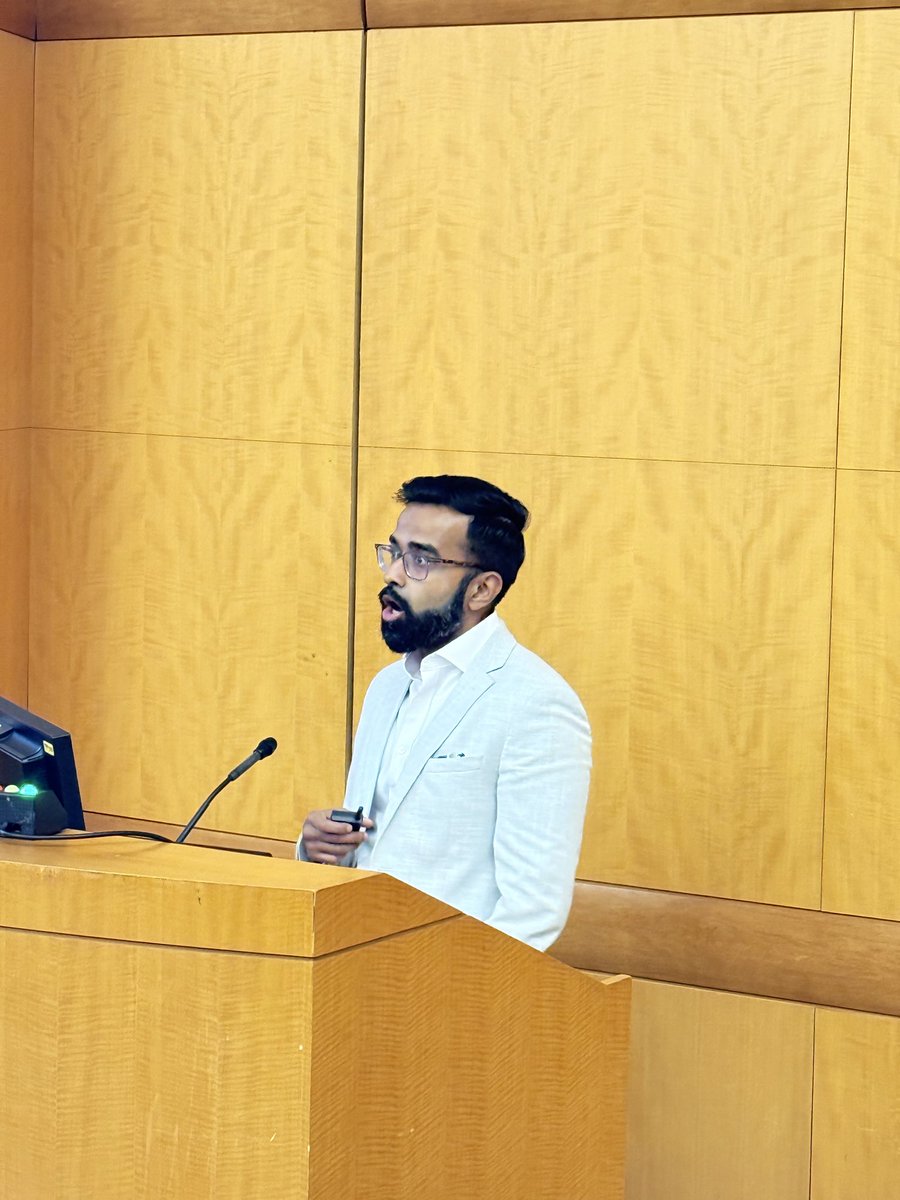 medpedshosp's tweet photo. Dr. @PKirupaharan presenting on #PulmonaryHypertension at #ccfhm26 @MoMohmandMD @whinnec @OhioAcp https://t.co/nSEH6O7N3D