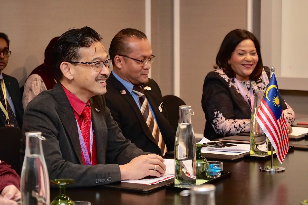 HHS_Global's tweet photo. Director Kozma met with Malaysia’s Deputy Director General of Health Dr. Ismuni Bohari @KKMPutrajaya. 
Thank you for your leadership hosting the @ASEAN Health Ministers Meeting and driving the Strategic Health Agenda 2026–2030 for safer, more resilient regional health systems. https://t.co/s8MYpkpFQo