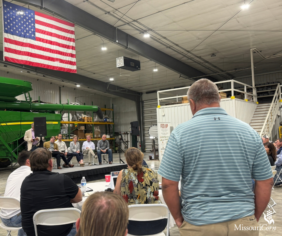 MissouriCorn's tweet photo. After addressing growers, Deputy Secretary Vaden heard testimony from growers about the challenges they’re facing on the farm with high fertilizer prices and with securing fertilizer for the upcoming season. 

Vaden also encouraged growers to confidentially submit information they have regarding unfair practices at https://t.co/VoxpopEvkC.