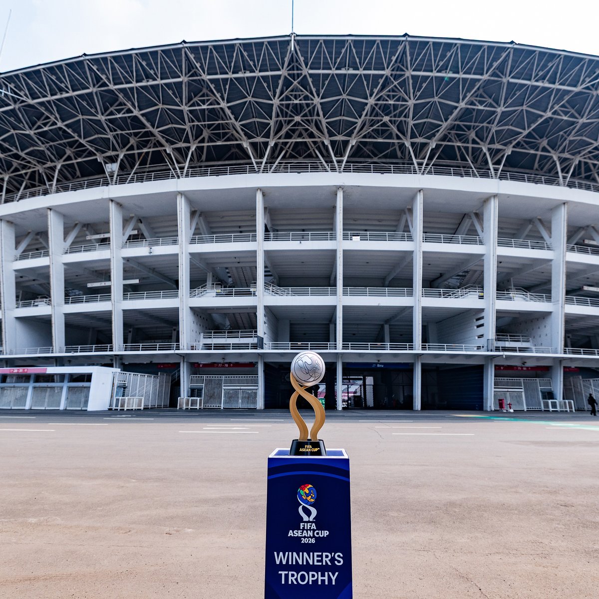 FIFAWorldCup's tweet photo. 🏆🤩🏆

#FIFAASEANCup
