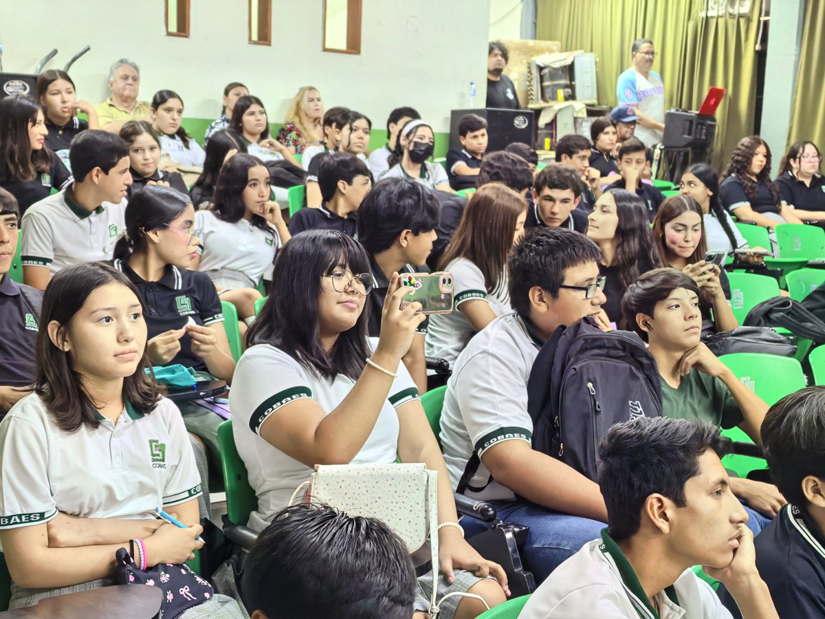 CobaesZonaO2's tweet photo. #45AniversarioCOBAES |
En el Plantel 55 “Guasave”
de @CobaesZonaO2, se realizó el Festival Cultural de Egresados 2026, donde Julio Castro, Luque Lascano, Kevin Maravilla y Kitzia Romero compartieron su talento artístico, fortaleciendo los lazos con la comunidad COBAES. https://t.co/Xelmv6e57e