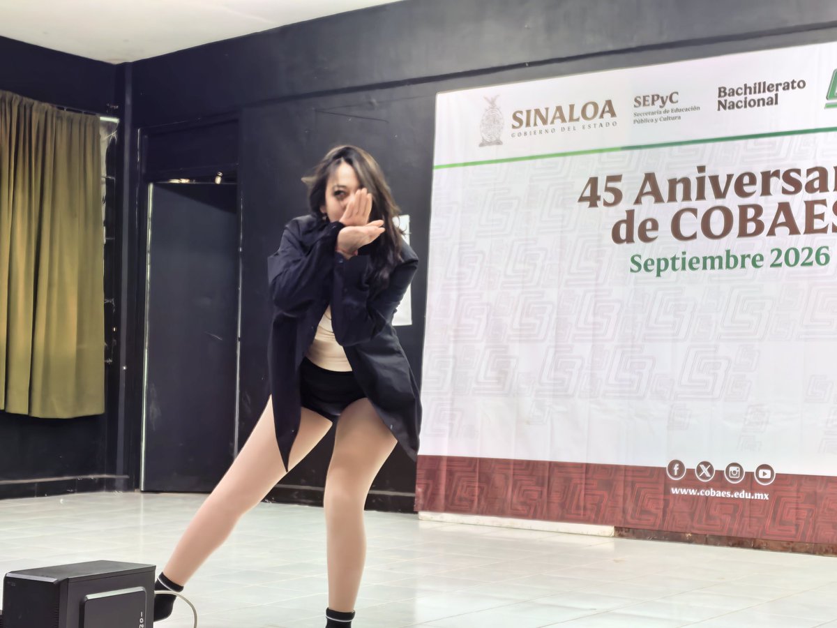 CobaesZonaO2's tweet photo. #45AniversarioCOBAES |
En el Plantel 55 “Guasave”
de @CobaesZonaO2, se realizó el Festival Cultural de Egresados 2026, donde Julio Castro, Luque Lascano, Kevin Maravilla y Kitzia Romero compartieron su talento artístico, fortaleciendo los lazos con la comunidad COBAES. https://t.co/Xelmv6e57e