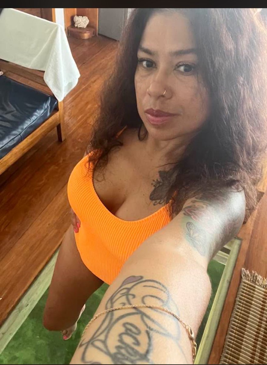 boafvvy's tweet photo. Who wanna trib my friends moms w me?🤤🤤 https://t.co/0MKLtIQdxG
