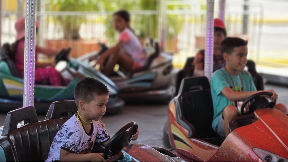 GobLasTejerias's tweet photo. #11Sep Con la alegría de nuestros niños y niñas despedimos el Plan Vacacional Comunitario Las Tejerías Ríe 2026, días pleno de recreación, cultura y diversión, gracias al apoyo del alcalde @regulolacruz, de la Gob. @johanitakenpo y de la Pdta. (E) @delcyrodriguezv https://t.co/3y4f6bZQor