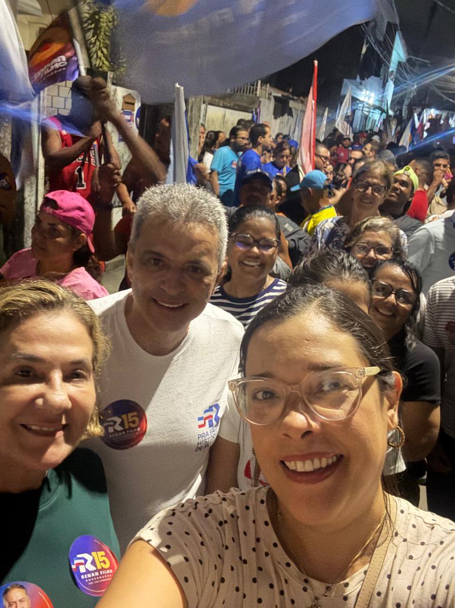 Marcela_Jambo's tweet photo. Visita a grota do Cigano há alguns dias atrás! 
Lindo trabalho de urbanização e inclusão social pelo Programa Vida Nova nas grotas implantado por @RenanFilho_  em parceria pela @onuhabitat que acompanhei nos bastidores como urbanista!  
Juntos pra fazer história de novo! https://t.co/SBlc1IaQNB