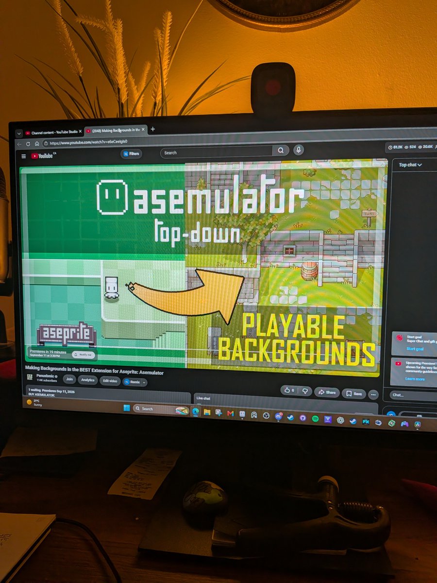penusbmic's tweet photo. Diving more into @MapleGecko s great extension. We're basically making games inside of @aseprite at this point. Doom remake soon? 

Watch the video below! #pixelartㅤ https://t.co/5oGZtIt5JZ
