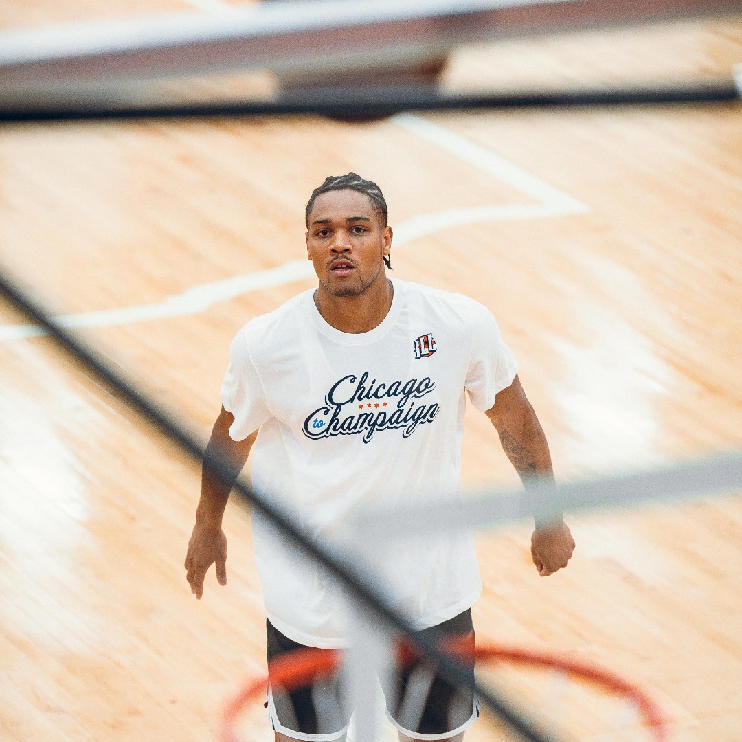 IlliniMBB's tweet photo. Always have a place in this home 🧡💙 https://t.co/79WTwUMNXb