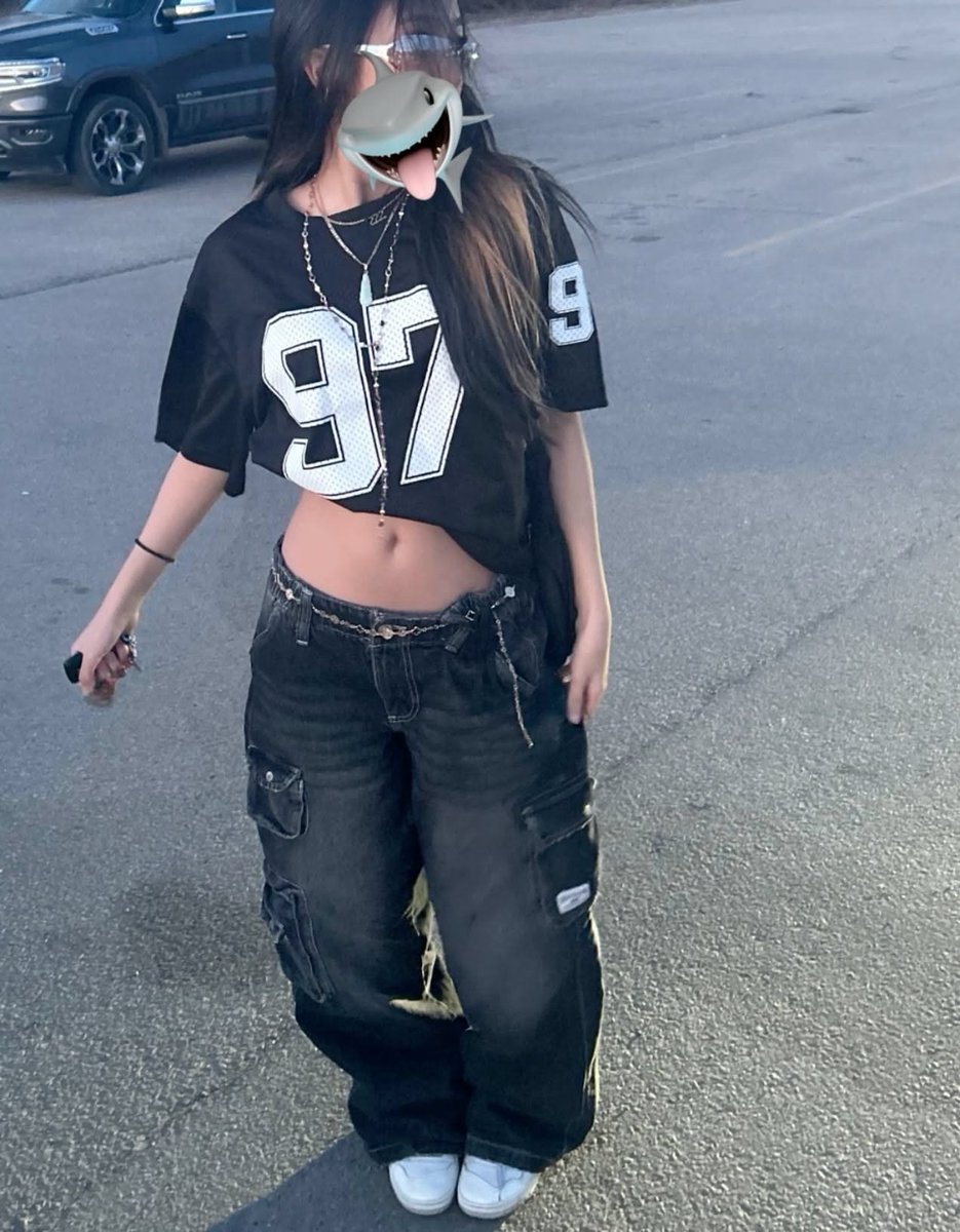 MiaSmithm55's tweet photo. Why is she being held accountable for the actions of producers and what not. Every human being on Earth has had moments where they can be mean. She didn’t deserve to have her entire television legacy tarnished by a few bad moments. https://t.co/cUDFoBJqtz