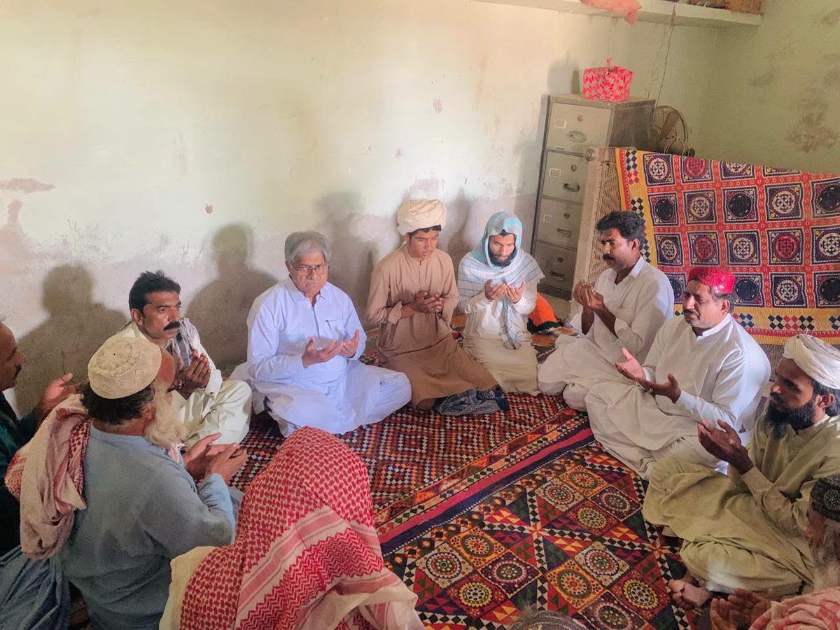 mpagqc's tweet photo. MPA Ghulam Qadir Chandio Sahab 
Visited Village Sono Khan Chandio and offered condolences to the family of Amanullah Chandio, who was brutally murdered inside his home. https://t.co/39KYnmKv7R