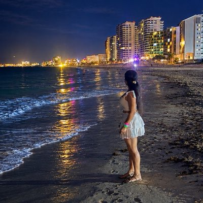 karomiranda1602's tweet photo. #NuevaFotoDePerfi 
 No sé qué tiene Cancún, pero aquí mi corazón se siente ligero, feliz y en paz. Siempre voy a querer volver. https://t.co/eeBPmlQsOw