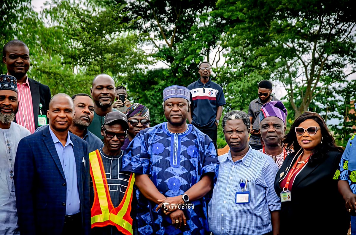 UniosunUpdate's tweet photo. UNIOSUN gets FG-funded ICT centre, completion set for February 2027

The Federal Government has commenced the construction of an Information and Communication Technology (ICT) Resource Centre at Osun State University (UNIOSUN), with completion scheduled for February 2027. https://t.co/3c6wCJyMYX