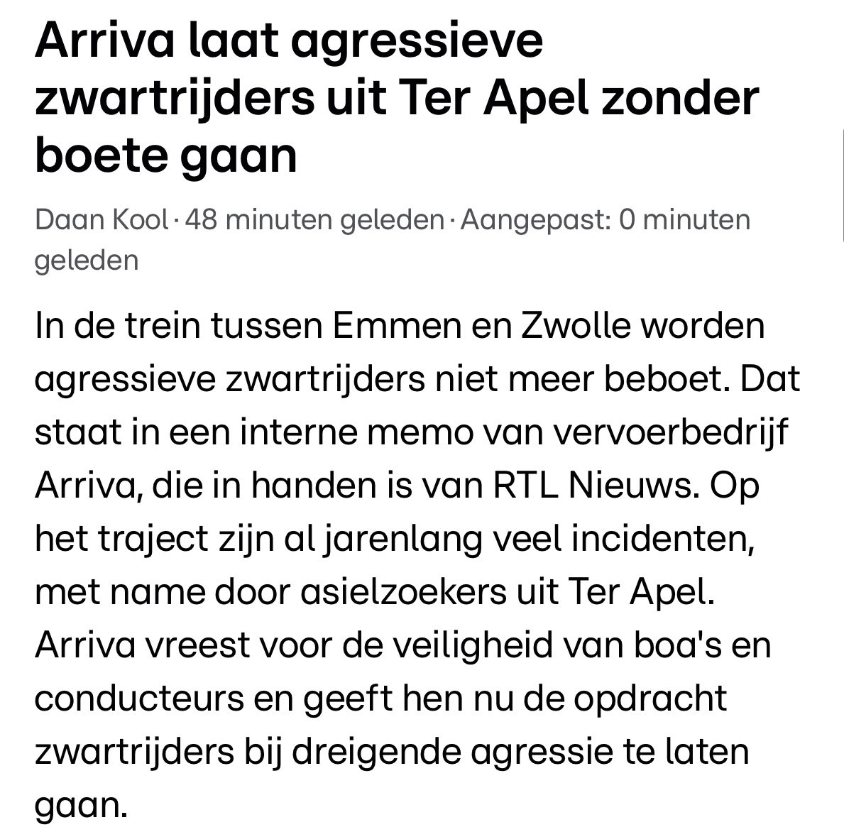 LovedTooEasily's tweet photo. Duidelijk! 

Als je geen geld hebt voor het OV, is er nu eindelijk eens een snelle oplossing! 

Gewoon mensen bedreigen/agressief worden. Je beloning is dan gratis reizen, zonder boete! Geen consequenties. Geniaal! 🤡🌎

https://t.co/9SgZTikU65 https://t.co/HeTBZPgUro