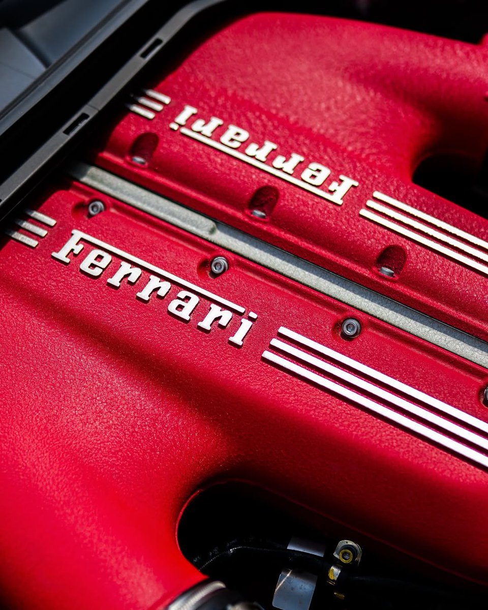 Venosier's tweet photo. Ferrari 12Cilindri in Alluminio Lucido https://t.co/de92lPPOAO