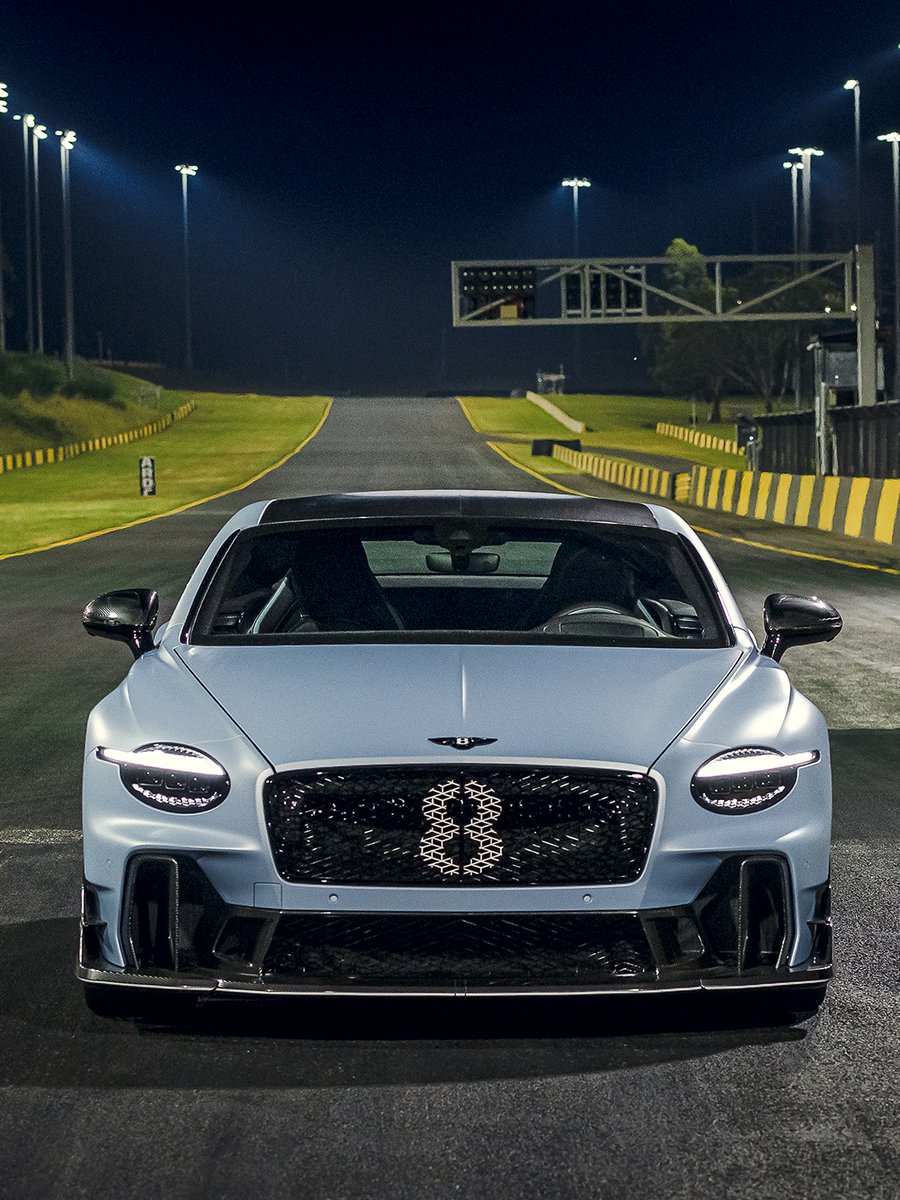 Venosier's tweet photo. Bentley Super sports https://t.co/wfOIC2Knik
