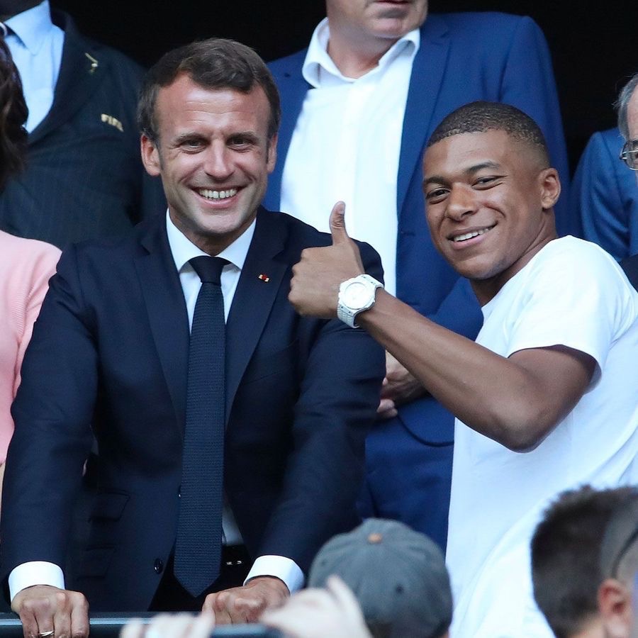 MadridXtra's tweet photo. 🚨 Kylian Mbappé: “Celeste Amarilla racist remarks?

I was in CONSTANT CONTACT with the president.

ACTIONS WERE TAKEN.

I also had contact with the Paraguayan government, hopefully everything gets back to normal and that we can put EVERYONE BACK IN THEIR PLACE.” https://t.co/MiQiHMYfbj