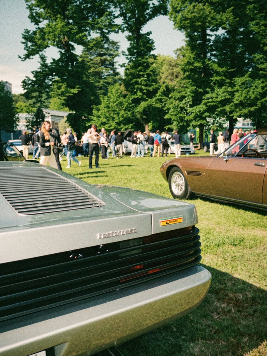 Venosier's tweet photo. FERRARI - TESTAROSSA 1986🩶 https://t.co/FDkCjUinhF
