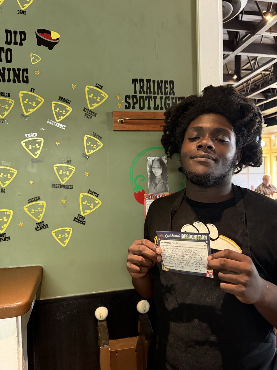 shChilihead07's tweet photo. Chris has made amazing improvements on bulking, cleanliness, fryer maintenance and learning flat top. He saw a need and came up with his own game plan for training. Thank you Chris!!! #letsgrow #chilihead @Jennnnn0 @EHalfpap @jormessingerYTC @harmony_ann0 @mgib23 @HeimRob https://t.co/lXpTiyNali