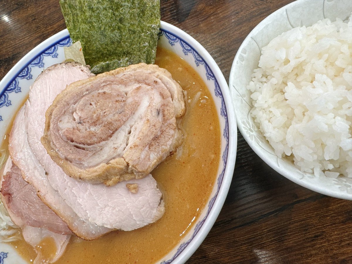 torakichiya1's tweet photo. おはようございます！

フォロワーサービス
九条ネギ！フォロー画面お見せ下さい

本日土曜日！26時30分26時30分までの営業です
宜しくお願いします！

やっぱり雪ぐにさん最高に美味い！ https://t.co/tHEA6yDTZC
