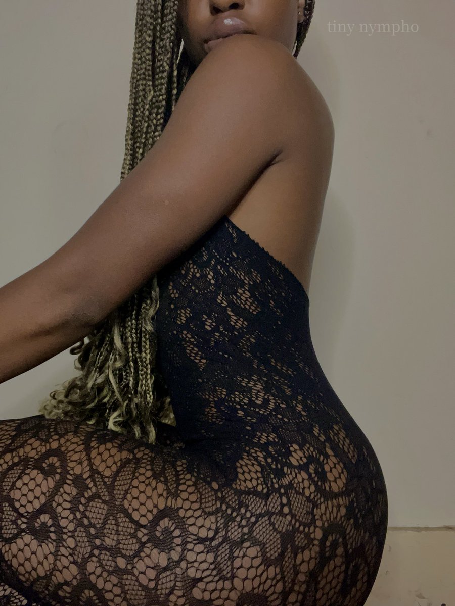 imtinympho's tweet photo. petite nympho https://t.co/kcBq1GkNHl