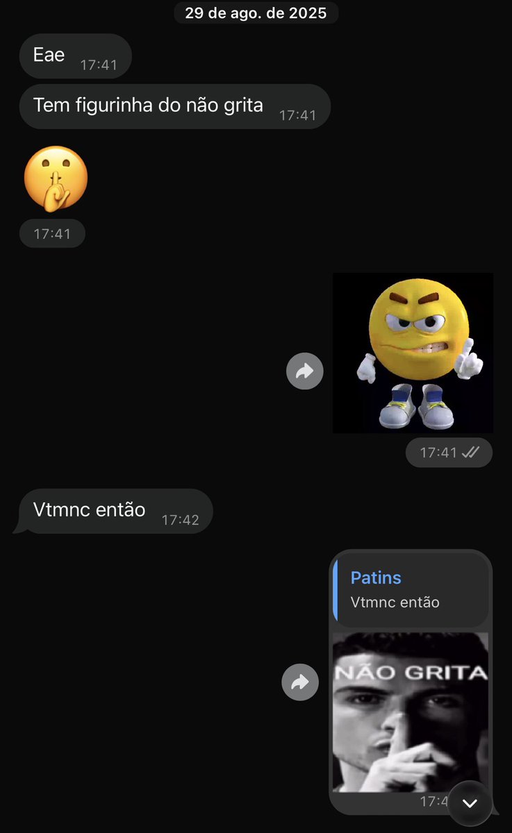 folkguuh's tweet photo. Aquele amigo que só te manda msg pedindo coisas https://t.co/IJeSDtC136