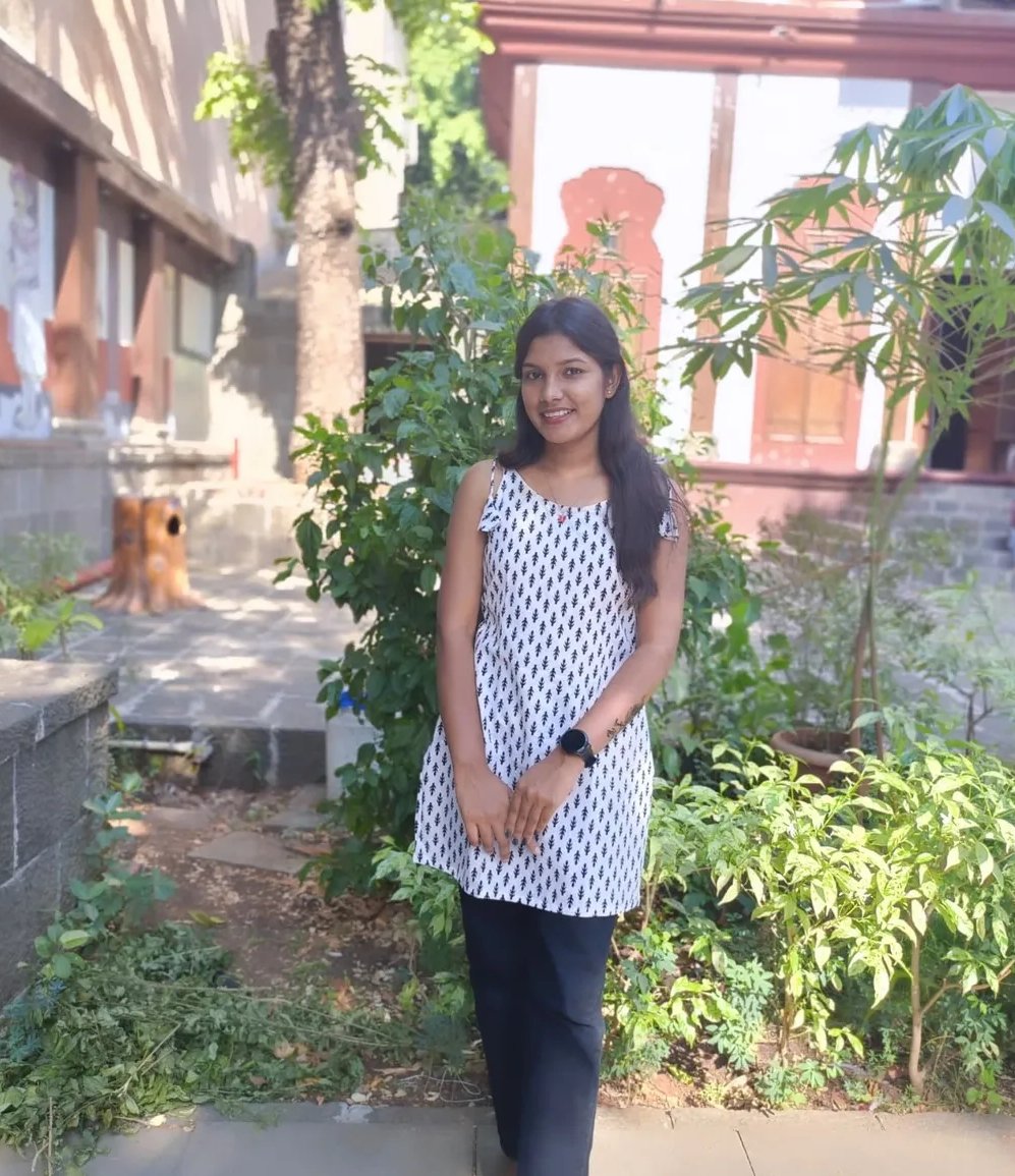 sumansharmv7x's tweet photo. #LOOKS 💕🩷♥️ https://t.co/ZDvVAOsDb5