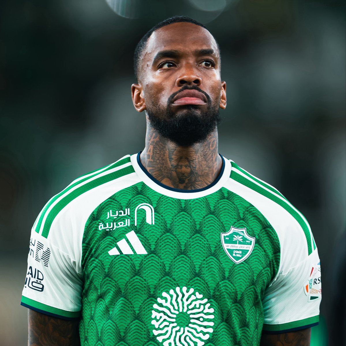 TMfutbal's tweet photo. 🚨 𝗗𝗜𝗗 𝗬𝗢𝗨 𝗞𝗡𝗢𝗪: Ivan Toney has already been awarded five penalties this season and scored four of them. Al Nassr, by comparison, have received zero.

Remember that this is the same player who had the nerve to complain about referees last season! https://t.co/4Q6Mj2yOU8