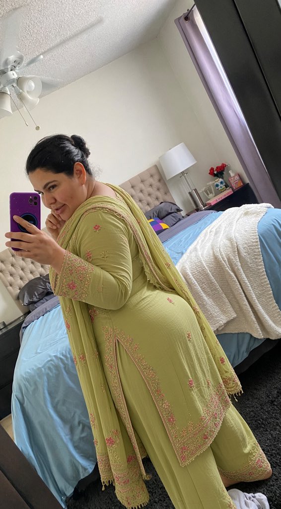 Shemale899's tweet photo. @karlaxxxlane https://t.co/4qKMwtOpbK