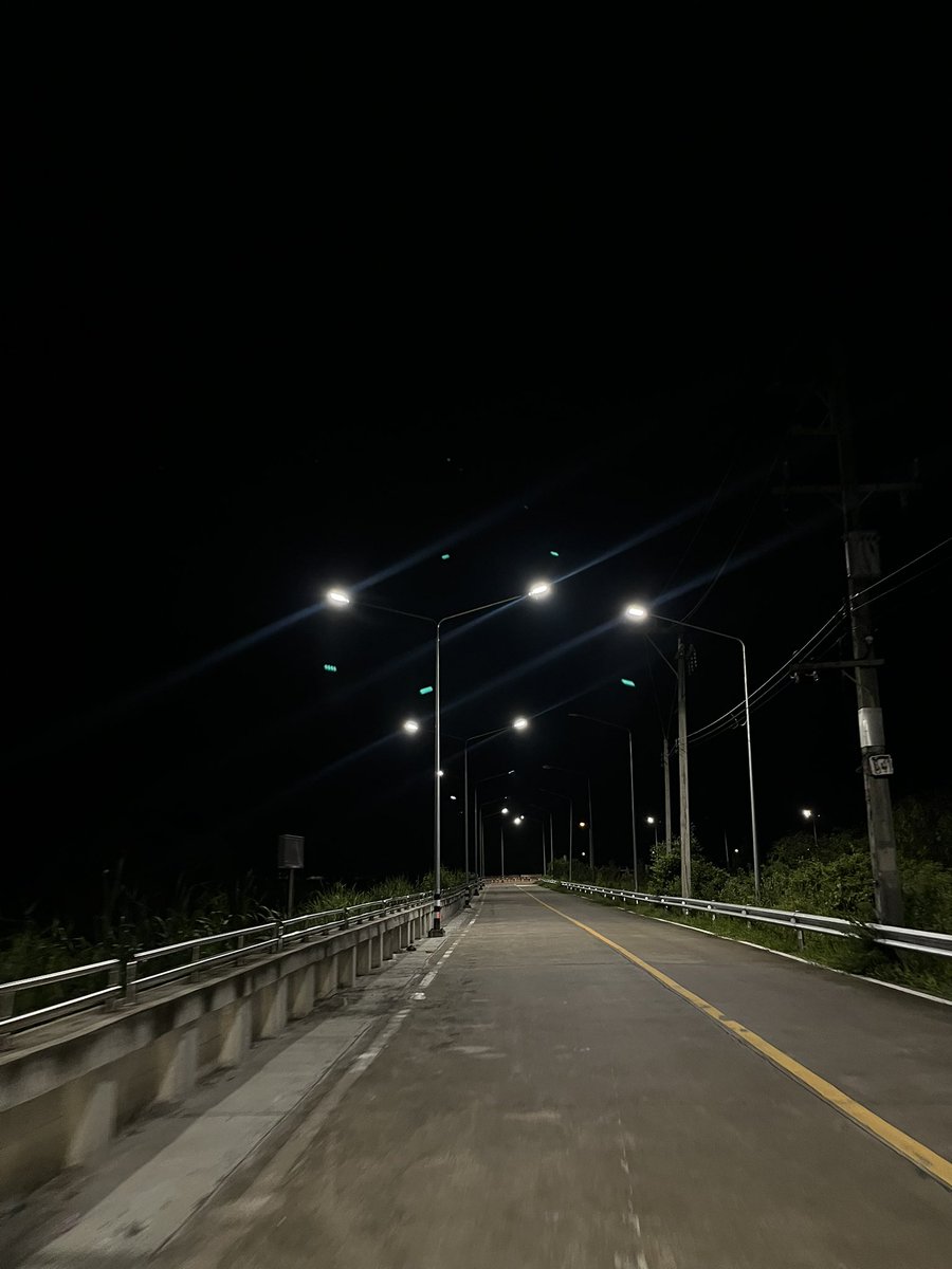 Nutthawee2001's tweet photo. อะไรที่มีความสุขทำไปเถอะครับอย่ารอให้คนอื่นมาสร้างความสุขให้เรา😓💔 
#พานทอง #บ้านเก่า #หนองตำลึง #ดอนหัวฬ่อ #อมตะชลบุรี #ชลบุรี #นัดเย็ดบ้านเก่า https://t.co/x7iiK2Vcxj