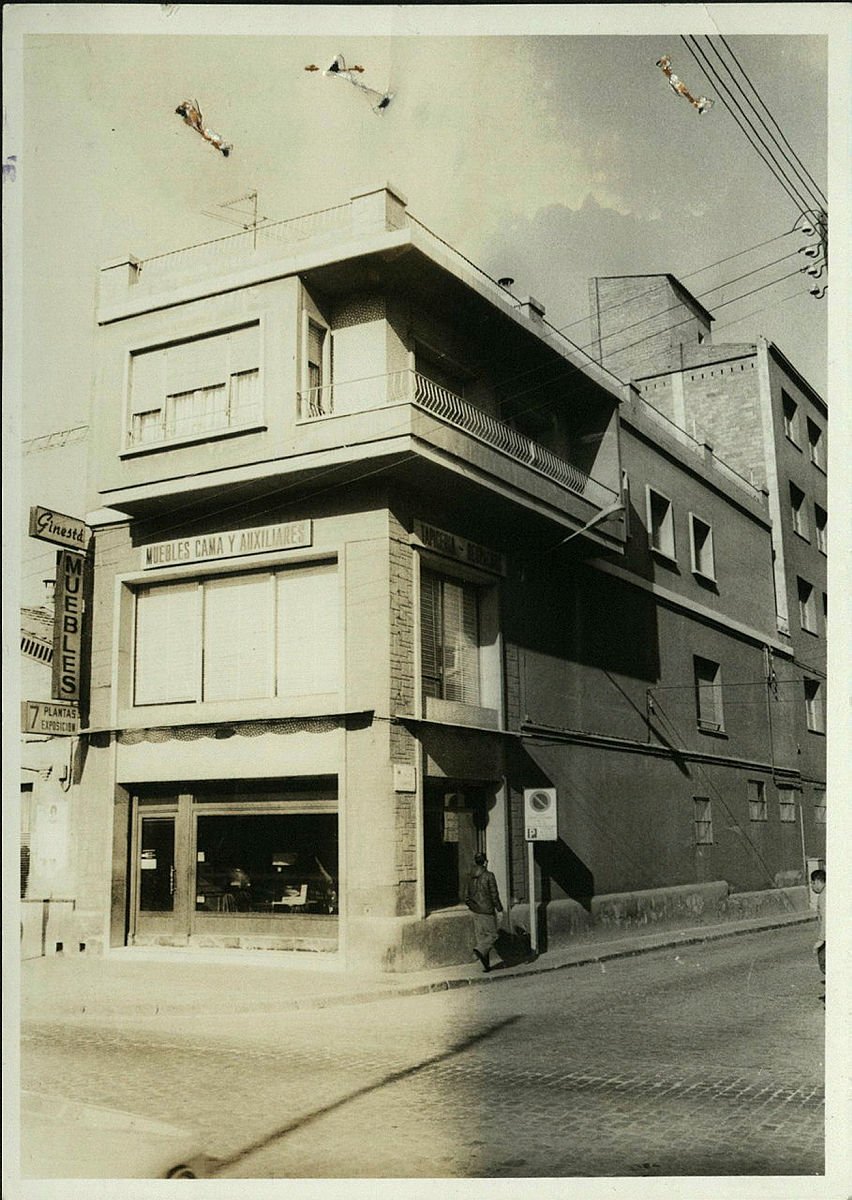 ireneuc's tweet photo. La història del c/Casanova és una mica rara. El 1912 es va batejar "Casanova" i així es va mantenir fins el 2006 quan es rebatejà com de "la Casa Nova". Tanmateix el 2018 es va tornar al nom inicial en determinar que estava dedicat al Conseller en Cap de BCN al 1714 #HistoriaLH https://t.co/SS9BU4DL1f