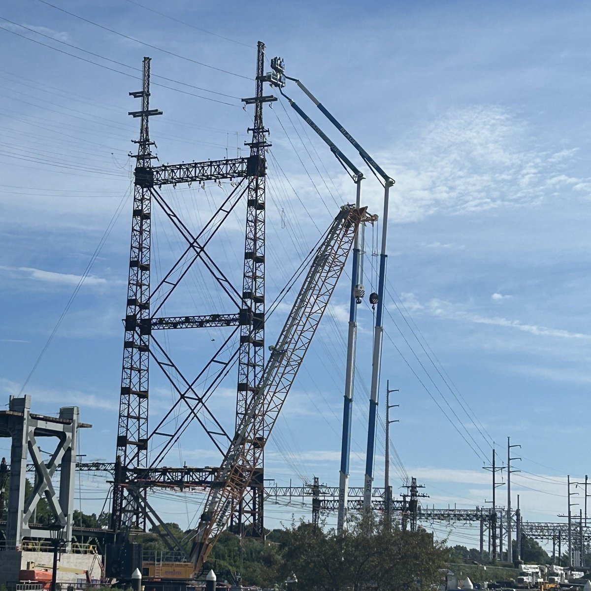 WalkBridgeCT's tweet photo. Special weekend train schedule in effect starting Sat., Sept. 12-13.  Plan ahead. N. Water Street, between Marshall and Washington Streets, closed in both directions through Monday, Sept. 14 and again next weekend. WALK Bridge Construction News - September 11 2026 | WALK Bridge https://t.co/CVZJcgrDMS