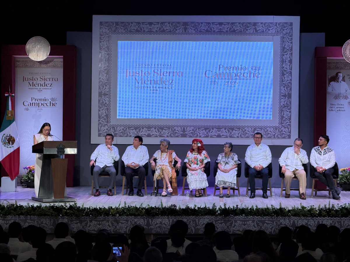 MartinaKantun's tweet photo. Un gusto acompañar la entrega del Premio Campeche 2026 y del Premio Estatal “Justo Sierra Méndez, Maestro de América”.

Mi reconocimiento a Elvira del Carmen Tello Cadenas y al maestro Manuel de la Cruz Martínez, galardonado de manera póstuma.

¡Orgullo de Campeche! https://t.co/0f7CVqRfep