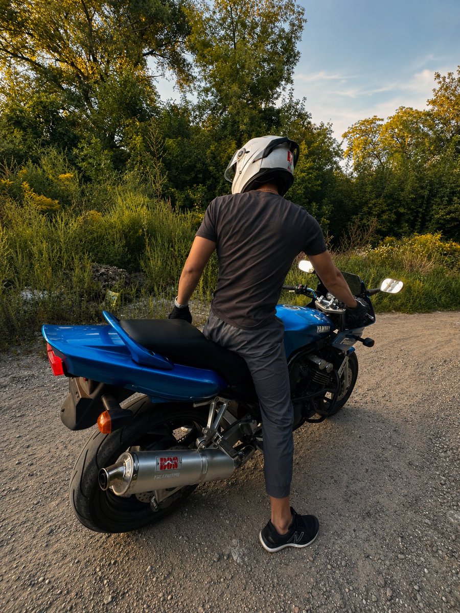 TheRoadTo_Mars's tweet photo. Some nice summer photos 🙃 https://t.co/KCO0e3qT44
