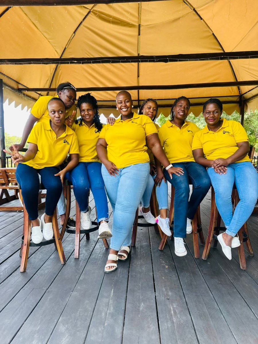TechnoServe's tweet photo. In Botswana, entrepreneur Ontifile Gaokgorwe used mentorship from the Tokafala program to build a bankable plan, secure a loan, and buy her school’s building. 🇧🇼
Enrollment grew from 25 to 150 learners. See how SMEs scale impact:
https://t.co/LgPQp7qNhq https://t.co/ccKoOyGrYk