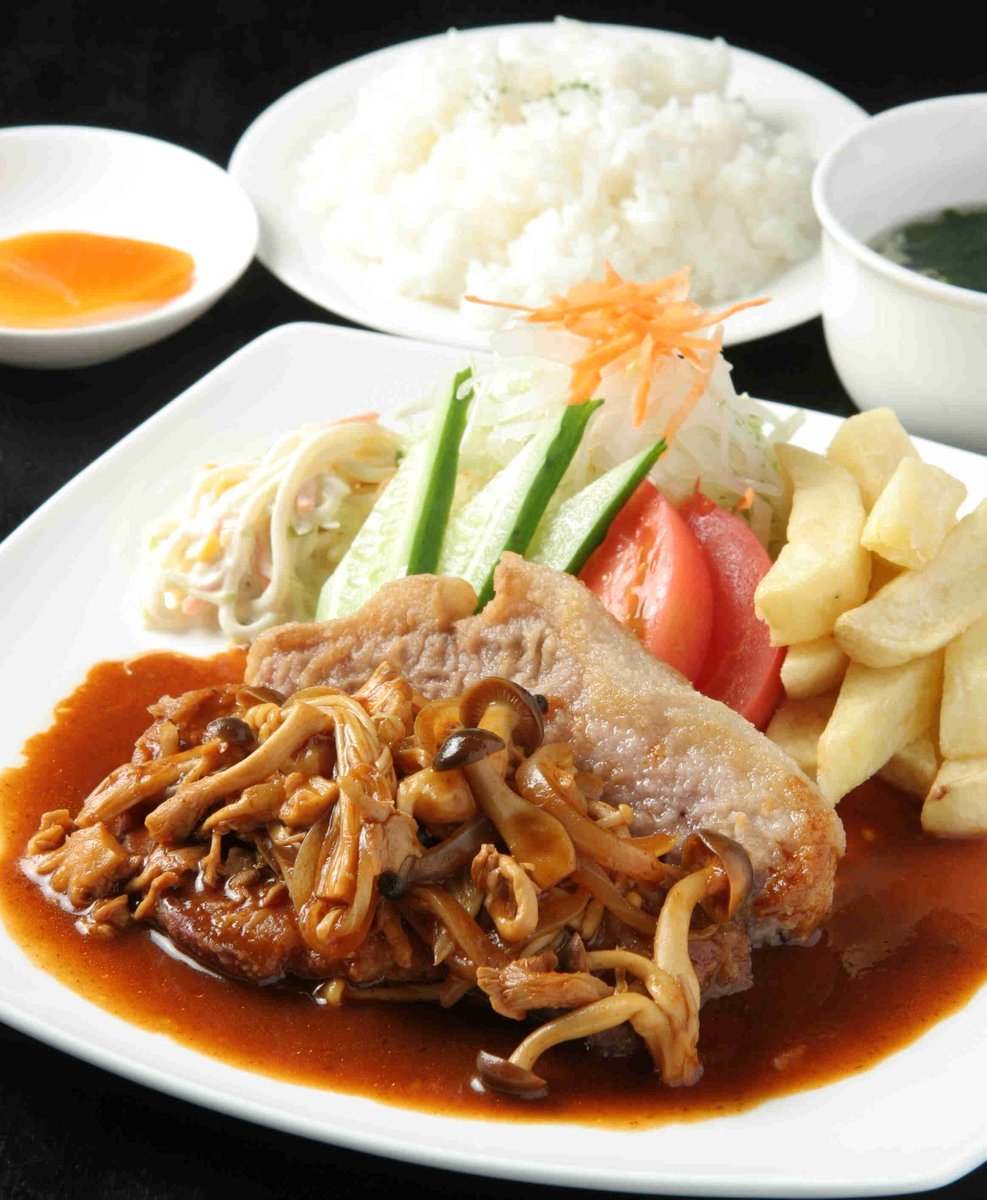 hisa70707's tweet photo. ピザ&amp;レストラン　宝島です
お得なランチメニューのご案内
ランチ：11:00～14:30
ランチサービスメニュー
平日（土・日・祭日を除く毎日）
ランチサービスをどうぞ
尚、外税消費です　店での料理には
１０％の消費税が加算されることになりました
どうぞ宜しくお願いします https://t.co/hHbZW9UlMC