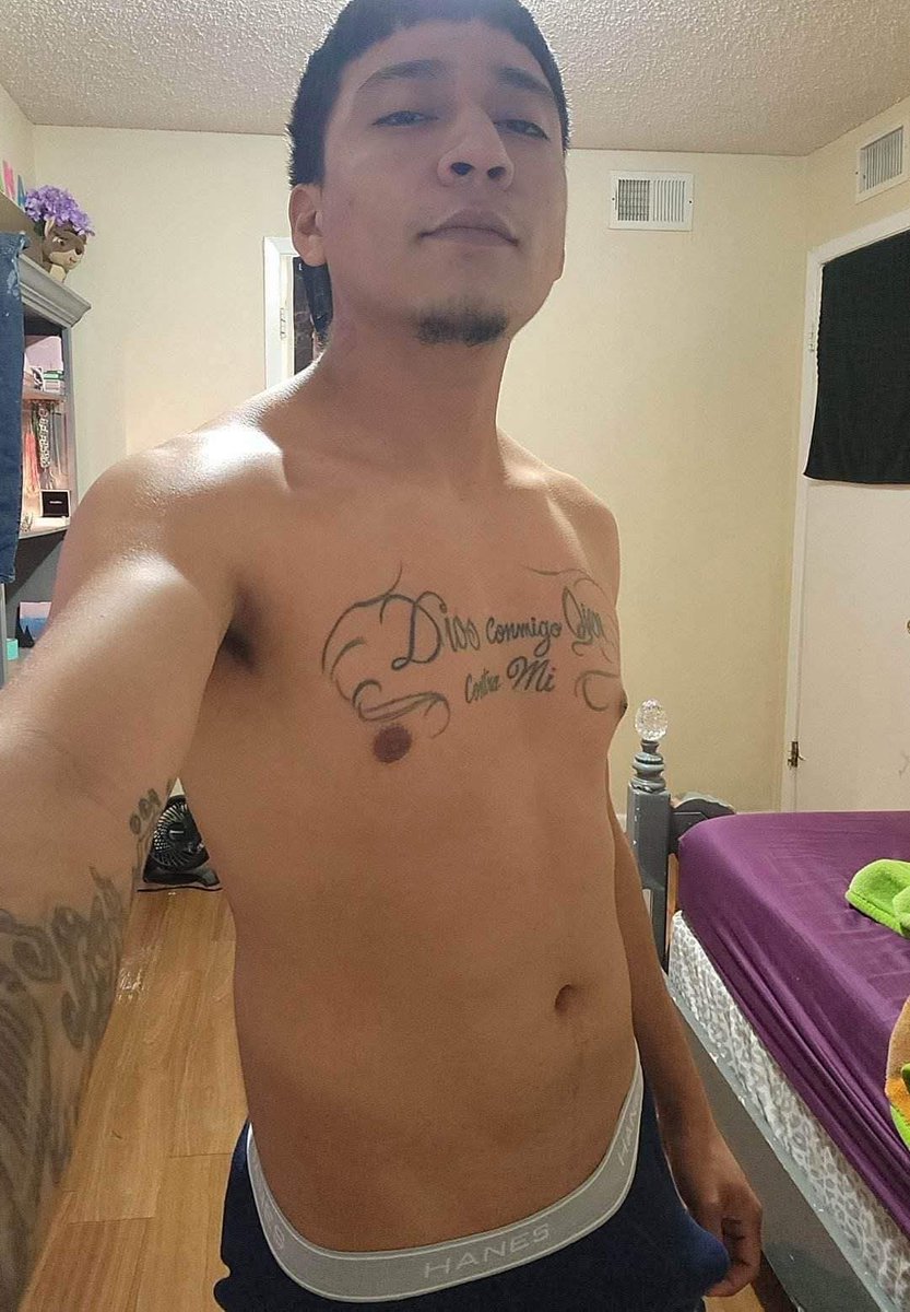 PeterrPan1989's tweet photo. Que rico este chacal 🤭
Si quieres ver más de él manda dm
#HeteroEngañado #heterosengañados #heterovergón #hetero https://t.co/mU8uDSK7df