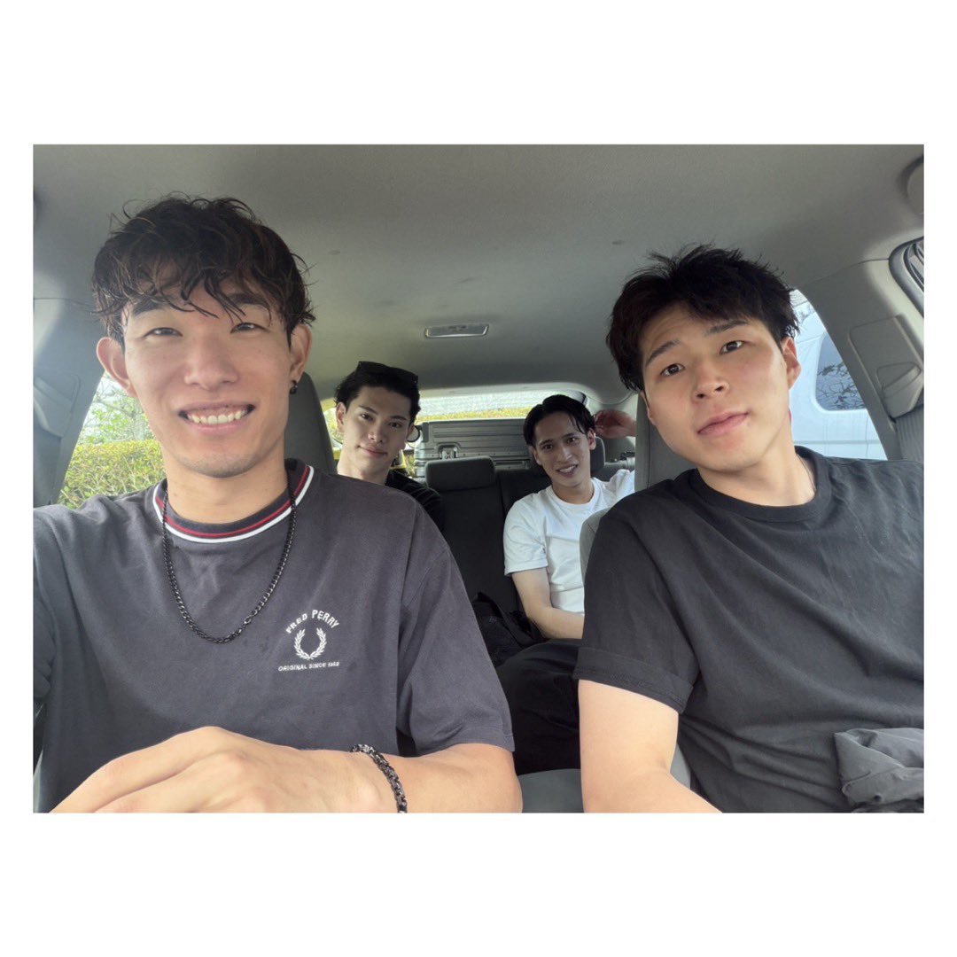 Thunders_vb's tweet photo. ⚡️選手の夏休み⚡️

今年の夏休み、選手がオフを満喫している様子を順番にお届けします🌻

最後は
樋口裕希選手▷▷

みんなで沖縄旅行に行きました🏝️🤿🐠🌺

#広島サンダーズ​
#大同生命SVリーグ​
#Hiroshimathunders​
#volleyball
#WithTheTHUNDY https://t.co/Af27XBLond