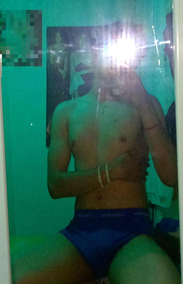 _not__me3's tweet photo. Y si me siguen en ig? �� 
https://t.co/m3UoxilwM0 https://t.co/4lRHR0uFFd