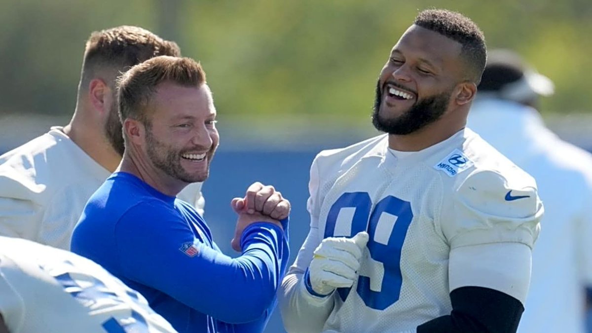ShayTweetedThat's tweet photo. They keep trying to figure a way to stop us, enjoy your fluke ring your SB dreams are done https://t.co/LMakNQwSIg
