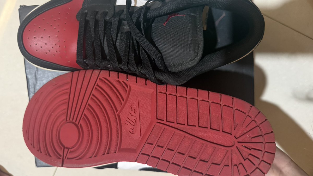 putravida27's tweet photo. wts air jordan low 1 ready cod jogja https://t.co/PpSYKJrSOx