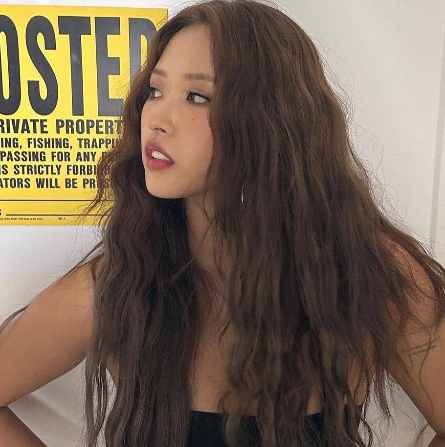 naejeokdaenseu's tweet photo. hybe america trainee (possible saint satine 4th member)
xiomara son (손시오마라) 2001 🇰🇷/🇭🇳 https://t.co/3vPlO09IYC