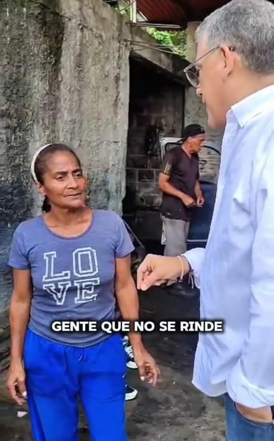 abpbarutainf's tweet photo. Hoy tocó San Luis ... Porque Hoyo de la puerta también es #Baruta de primera mano conocimos a gente valiosa que se ha reinventado, ha sabido llevar adelante su familia y espera un futuro prometedor ... Esto es hasta el final...@HectorUrgellesF @MariaCorinaYA @alcaldeledezma https://t.co/w1rbsxwwDx