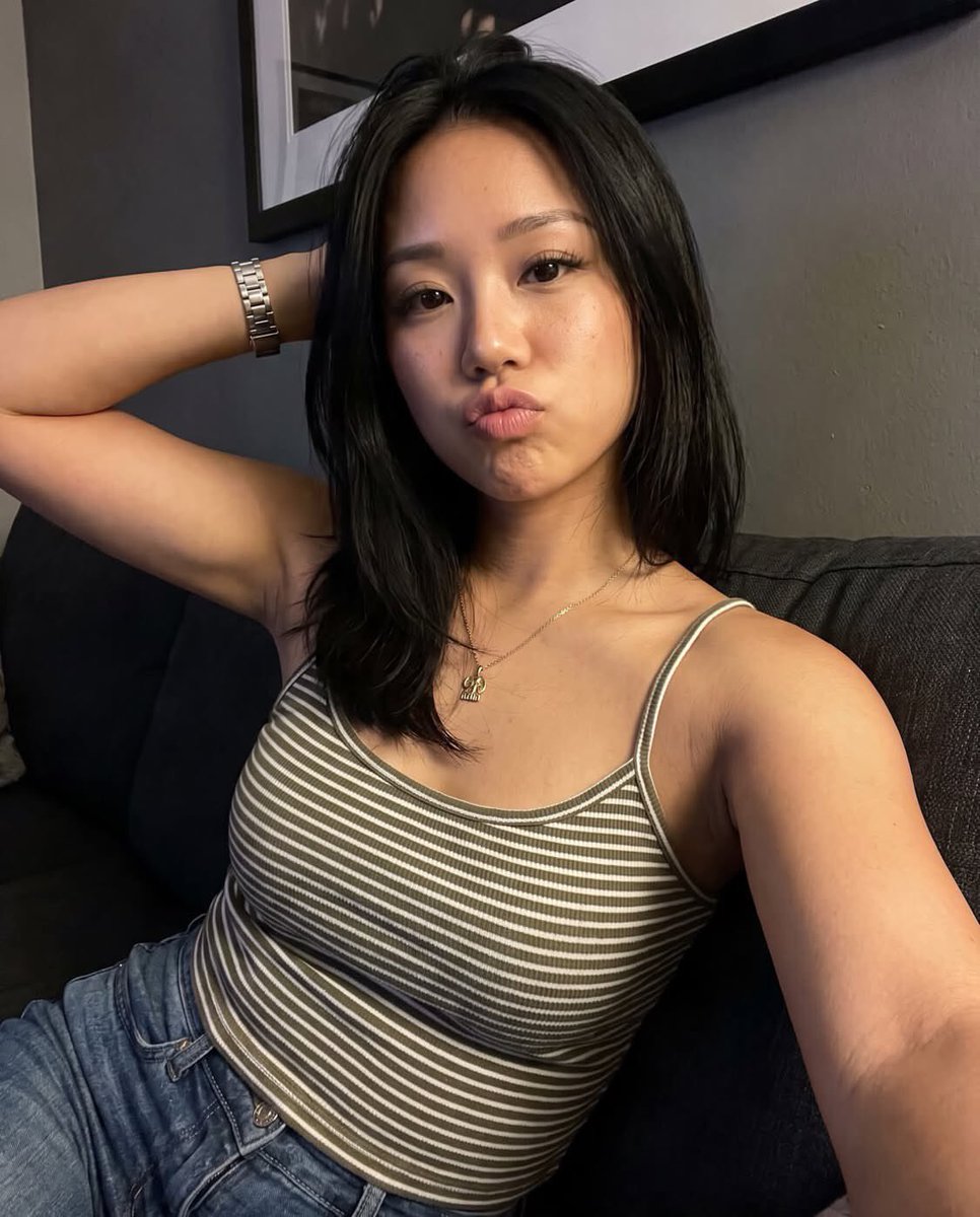 Jamie5by's tweet photo. Can I suck your 🍆 until it squirts? https://t.co/MHlW4WZxuO