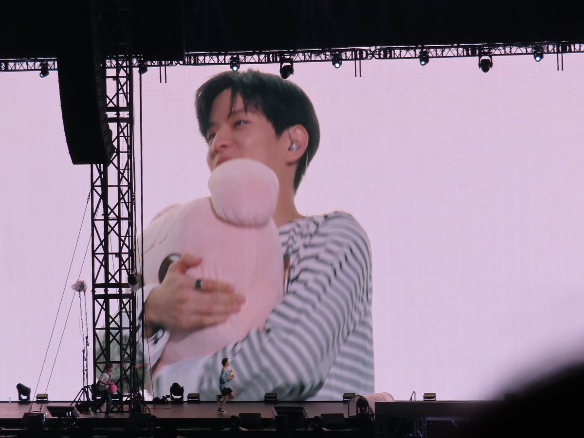 0q2s__'s tweet photo. 260830

ふわもち(♡ω♡)
#승민 https://t.co/rK7PlrfbMX