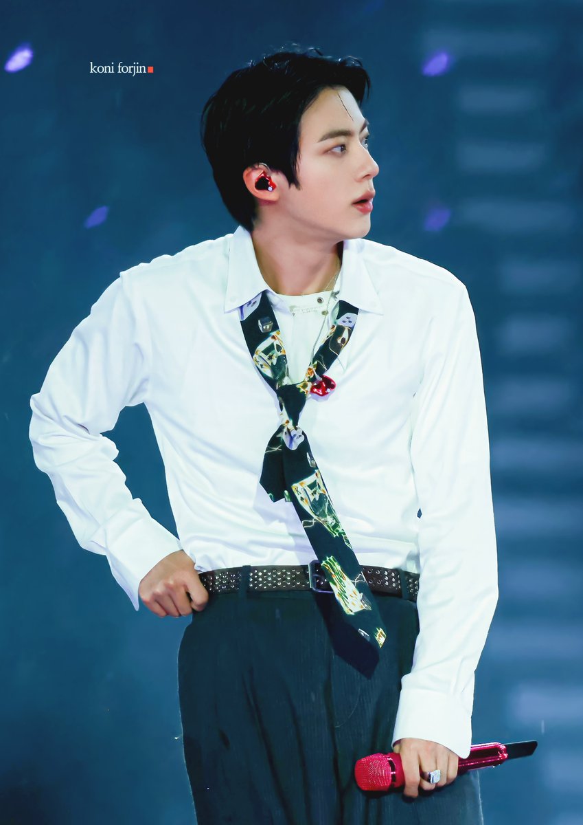 btsforever1207's tweet photo. 260822 BTS ARIRANG Toronto HD

#BTS_WORLDTOUR_ARIRANG_TORONTO #방탄소년단진 #JIN #진 #BTS_WORLDTOUR_ARIRANG https://t.co/C9SXzCAJth