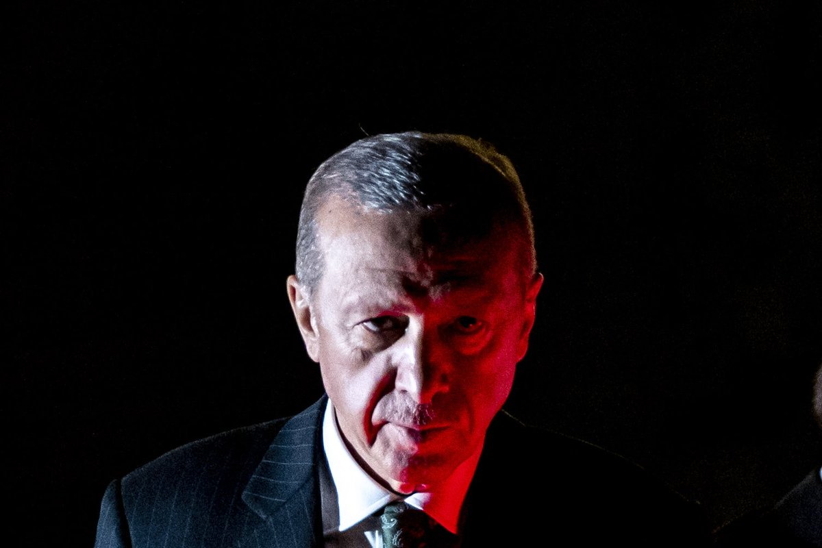 tcdefence's tweet photo. “Bu coğrafya ordular ve devletler mezarlığıdır. 

Bedel ödemeyi göze alan varsa buyursun gelsin.”

— Cumhurbaşkanı Erdoğan (2016) https://t.co/nVEROvDoFR