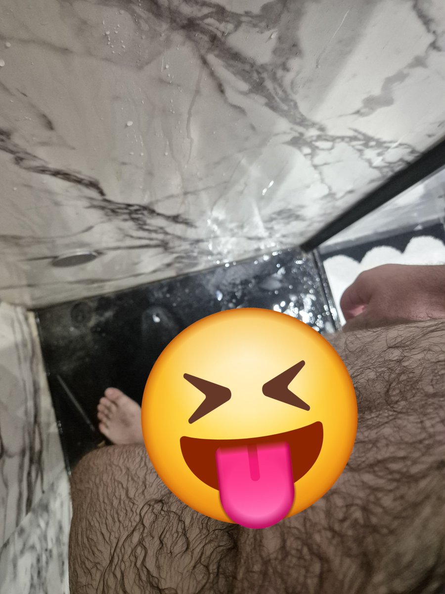 SGBeardedDaddy's tweet photo. New pics &amp; vids just posted on the 🌶🔗 

I got a bit more wet than I was expecting.

Plus managed to fulfil a subs request at the same time 😉 

Cum and see all the fun and say hi 👋 

#dilf #dadbod #showerfun #wetandready #nsfw #fyp #beard #tattoo #spicy #malecreator #content https://t.co/fixNghDFdo