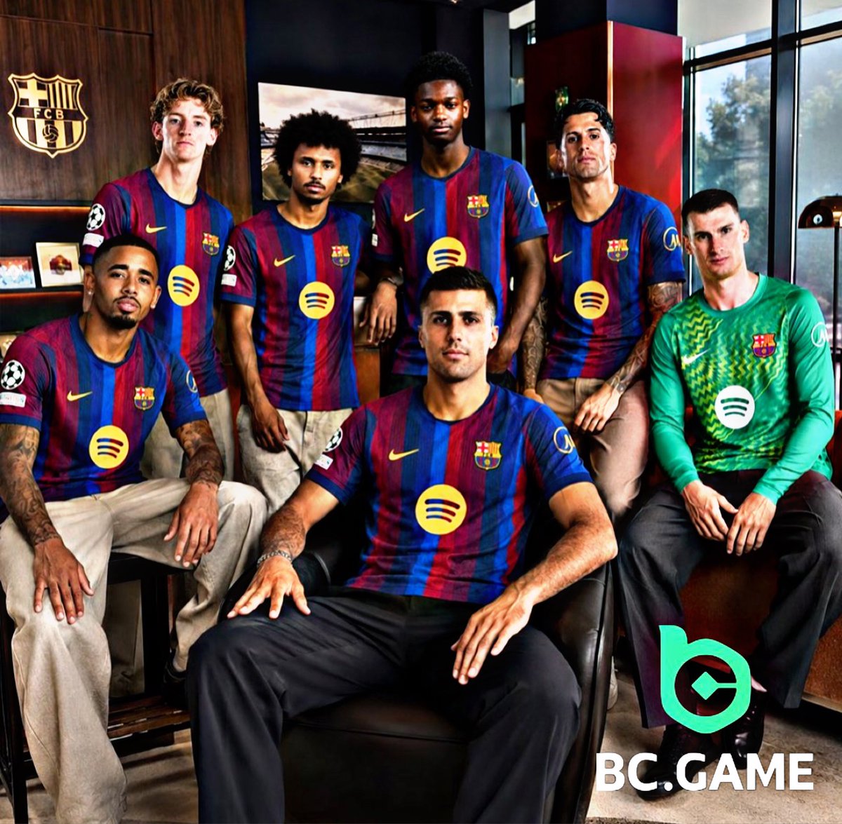 Somhiseremfcb's tweet photo. A 2 días del fin de mercado, ¿Qué nota le ponéis al del Barça? https://t.co/u2p1Yyoxhq