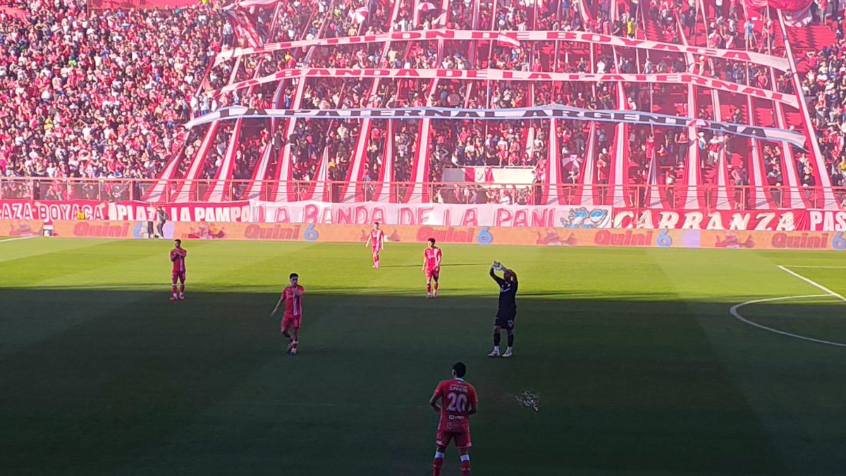 diecastro83's tweet photo. ¡¡ Buenas Noches !! 🇦🇹

🥅 ⚽️ 🏃 Palpita la previa del encuentro con Locos X Argentinos desde la cancha... !!!!

🏆 Torneo Clausura Mercado Libre 2026  🏆

#aaaj https://t.co/pZZ7zVvPrN